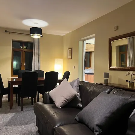 2Br Apartment Bt9 With Balcony Belfast Exterior photo