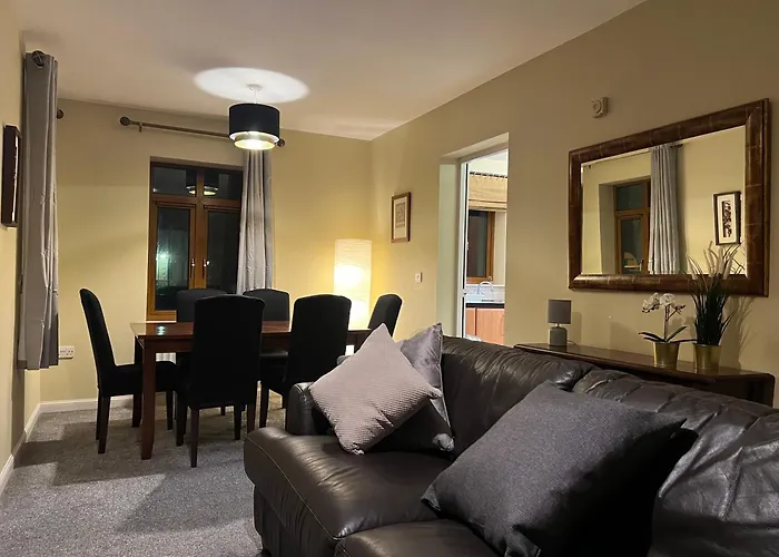 2Br Apartment Bt9 With Balcony