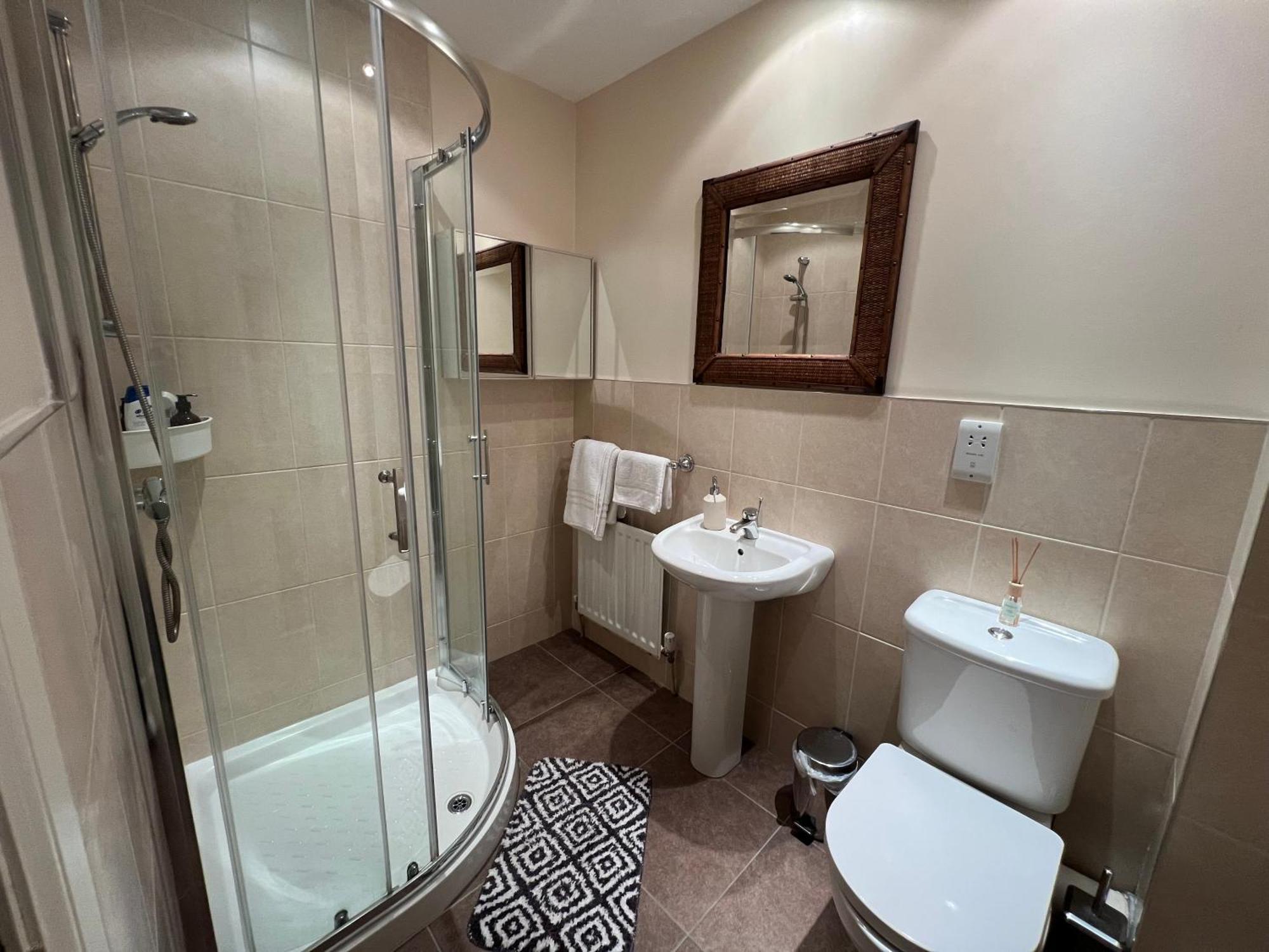 2br Bt9 With Balcony